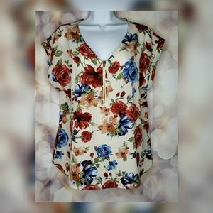 Tovia Femme Floral Dream Front Zip Blouse